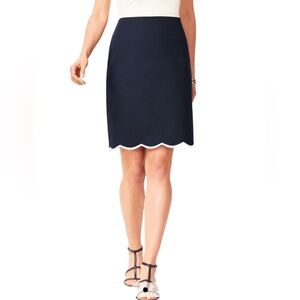 EUC Talbots Navy Blue Pencil Skirt with Embroidered Scalloped Hem (E-1)
